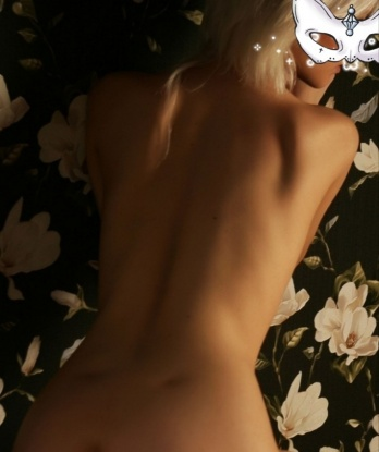 Если ты ищешь нежность, страсть и незабываемые ощущения, то ты нашел меня! Сладкая карамелька готова исполнить все твои фантазии. Приезжай ко мне и получи максимум удовольствия! 6684, 40 лет